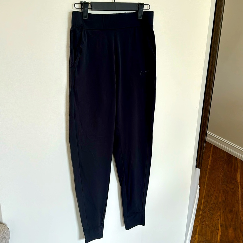 Nike dry fit full length jogger pants, size small